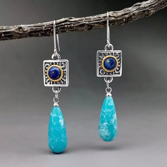 Jewelry - 💙 BOHO Blue Drop Unique Chic Earrings 💙